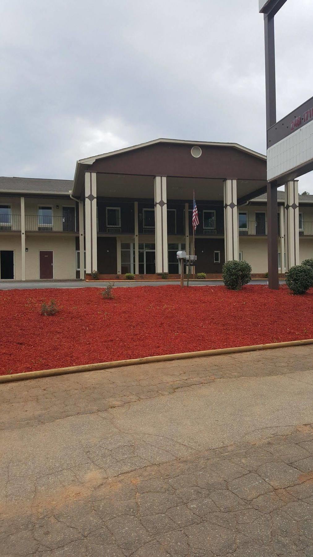 Econo Lodge ฟอร์เรสซิตี้ ภายนอก รูปภาพ